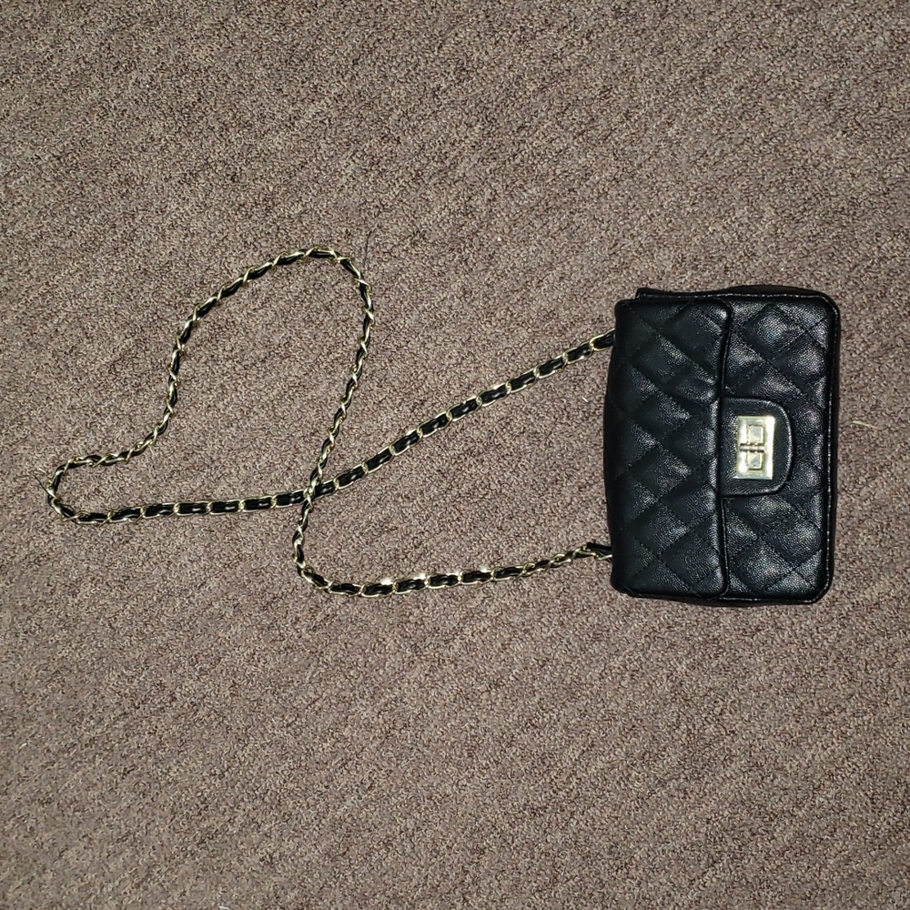 Black Crossbody Chain Bag